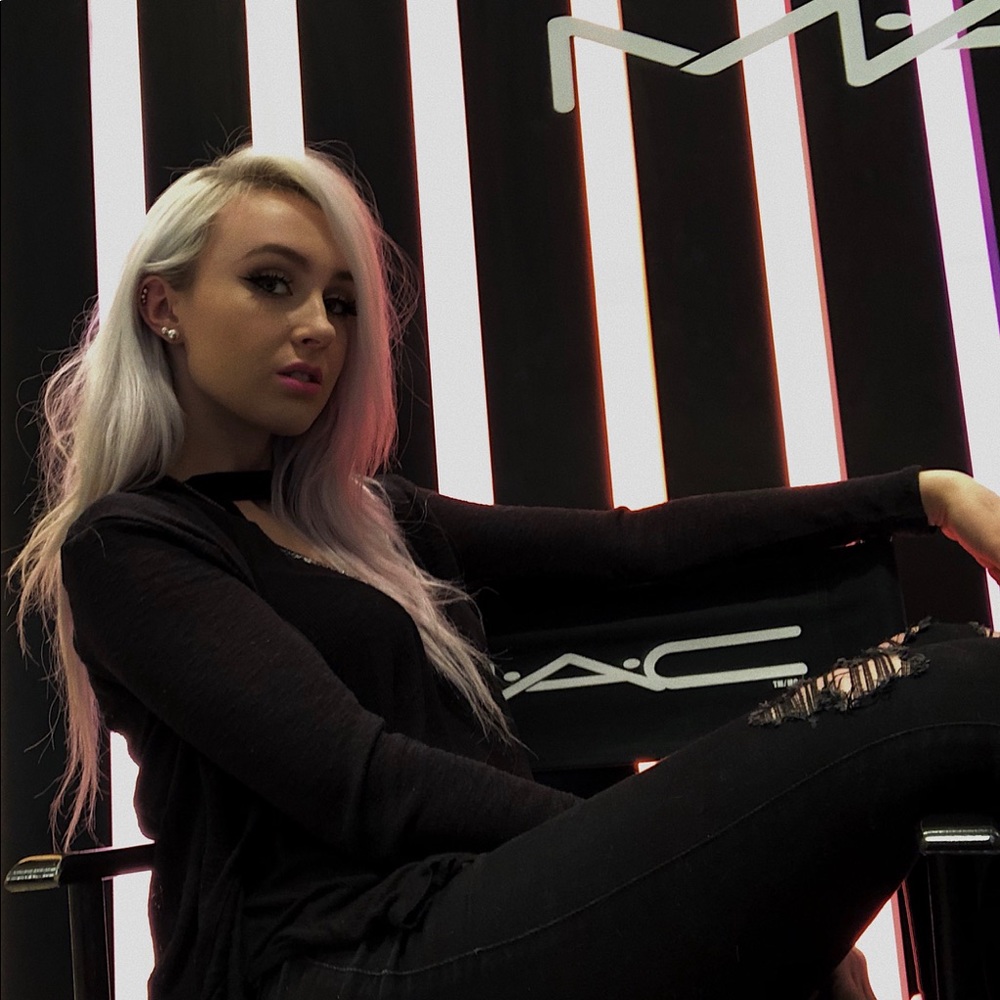 Meet your Posher, Kaydra